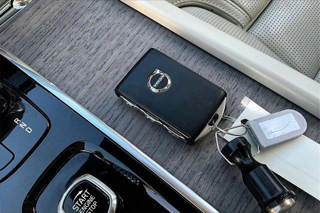 used 2022 Volvo XC90 Recharge Plug-In Hybrid car, priced at $49,025