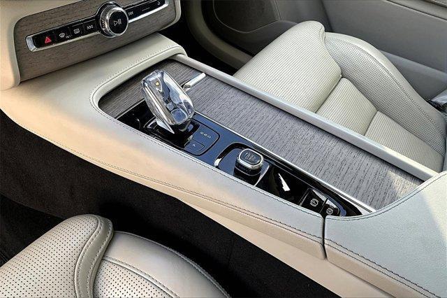 used 2022 Volvo XC90 Recharge Plug-In Hybrid car, priced at $49,025