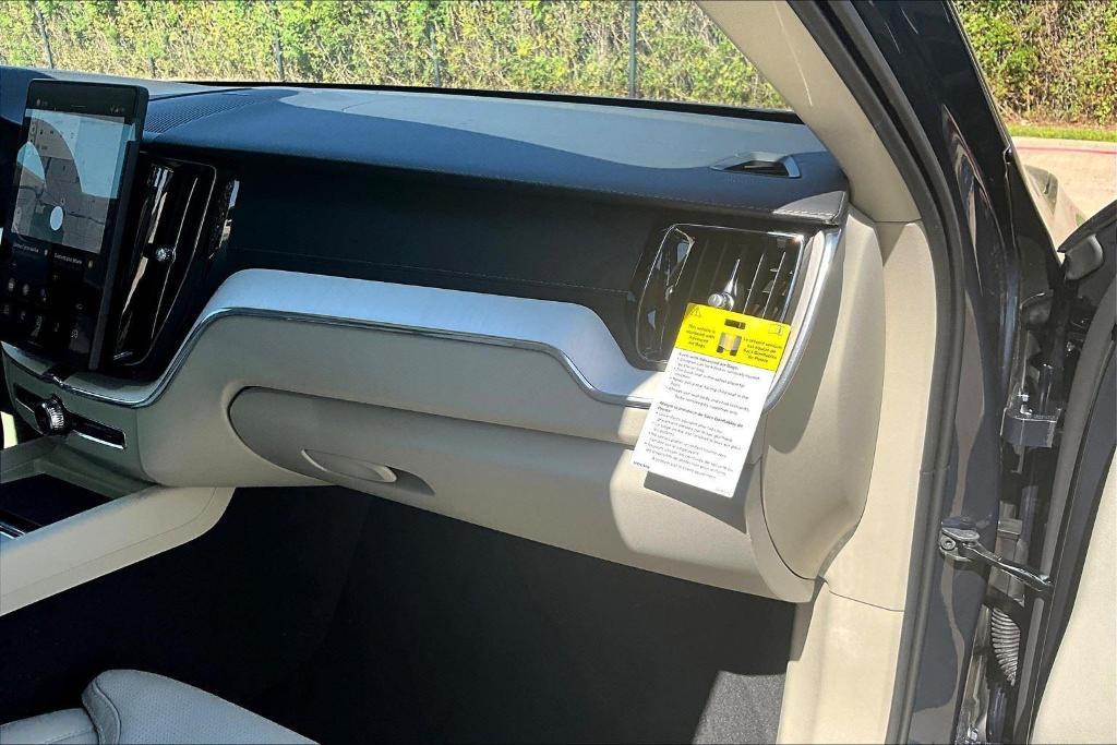 new 2026 Volvo XC60 car, priced at $63,935