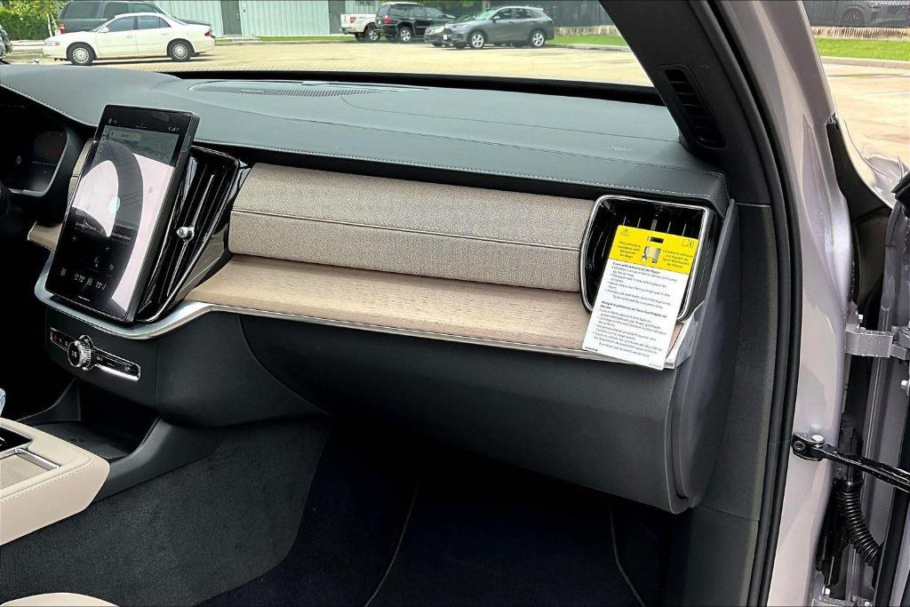 new 2026 Volvo XC90 car, priced at $71,825