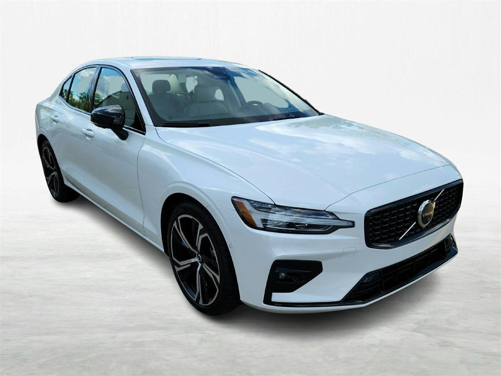 new 2024 Volvo S60 car, priced at $45,889