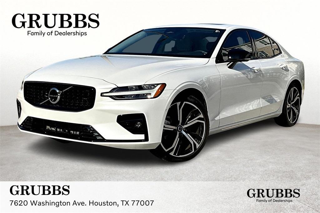 new 2024 Volvo S60 car, priced at $45,889