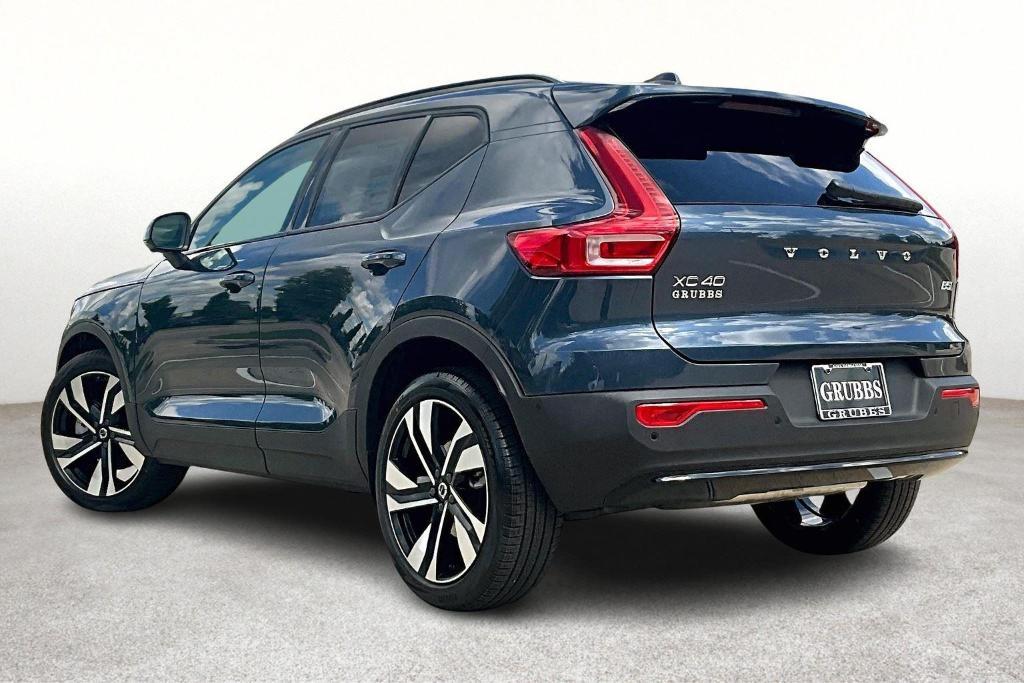 new 2026 Volvo XC40 car, priced at $53,750