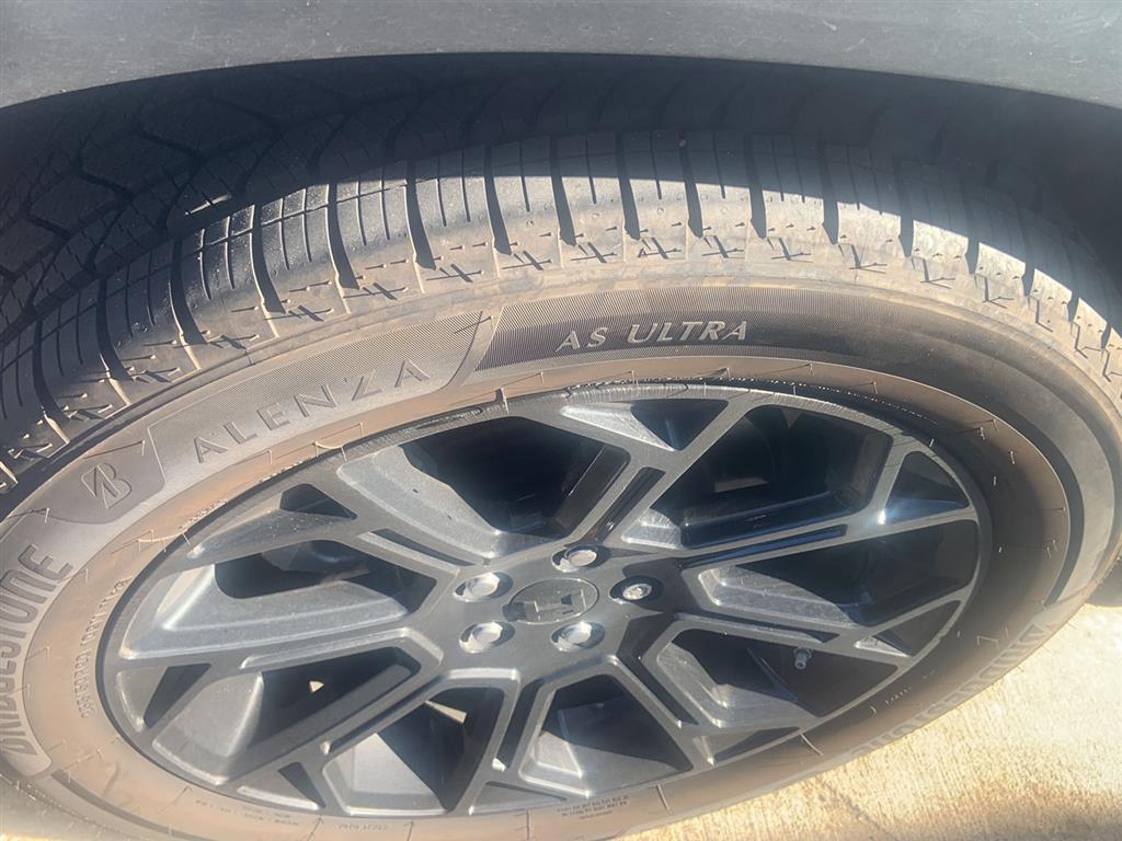 used 2023 Toyota Highlander car, priced at $39,500