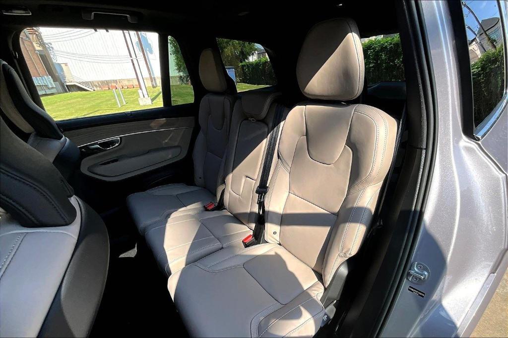 new 2026 Volvo XC90 car, priced at $76,375