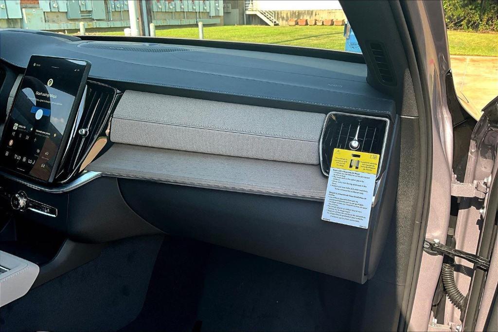 new 2026 Volvo XC90 car, priced at $76,375