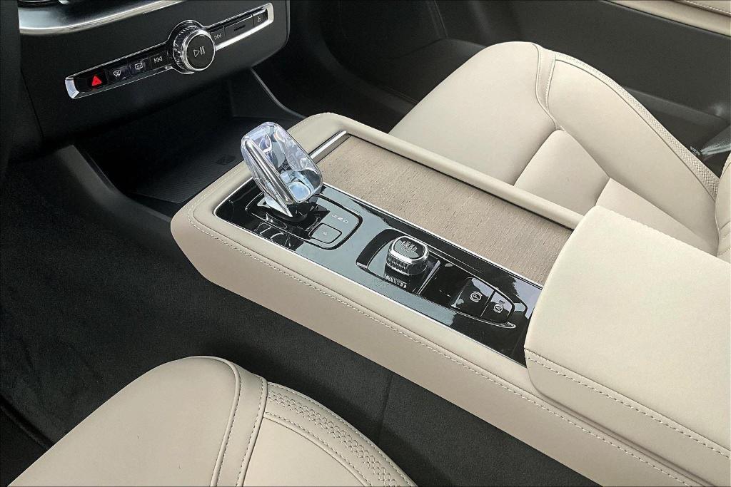 new 2026 Volvo XC90 car, priced at $71,825