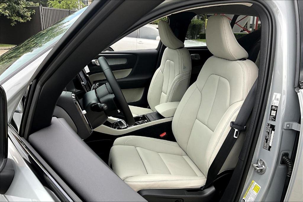 new 2026 Volvo XC40 car, priced at $50,150