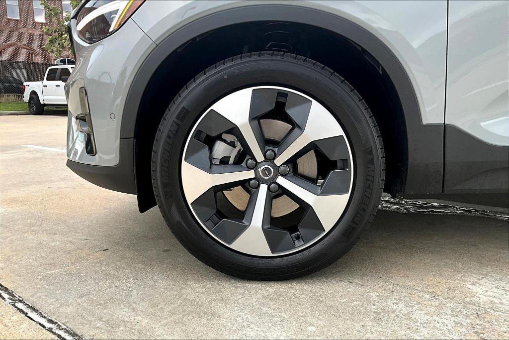 new 2026 Volvo XC40 car, priced at $50,150