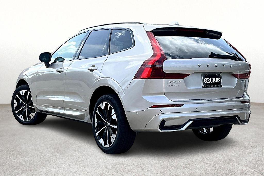 new 2026 Volvo XC60 car, priced at $57,985