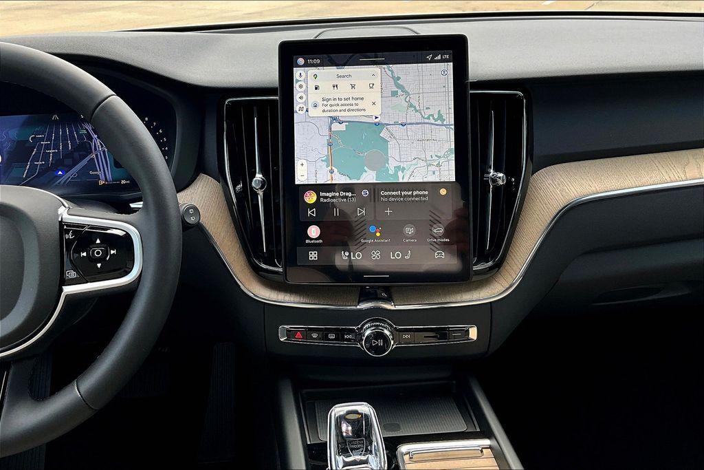 new 2026 Volvo XC60 car, priced at $57,985