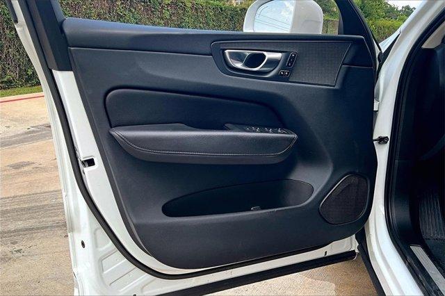 used 2022 Volvo XC60 car, priced at $28,109