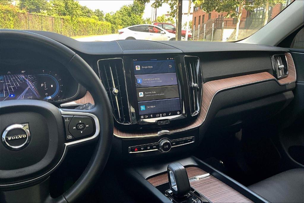 used 2022 Volvo XC60 car, priced at $27,027