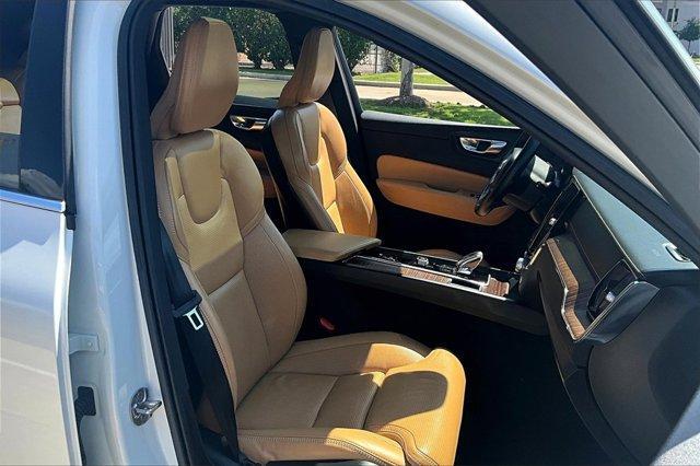 used 2022 Volvo XC60 car, priced at $34,993