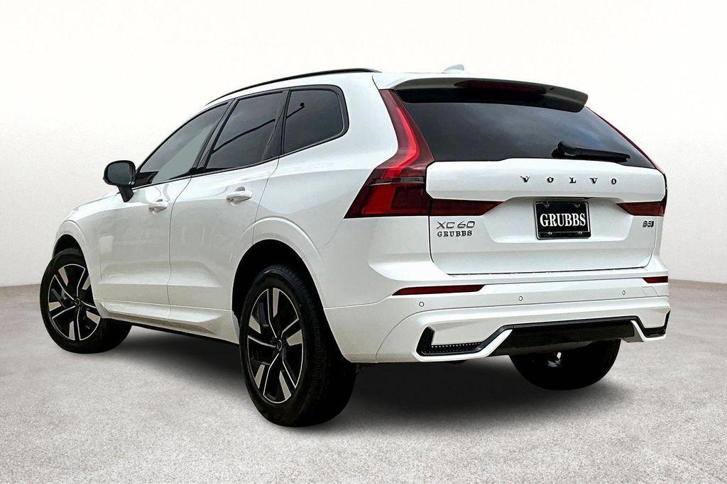 new 2026 Volvo XC60 car, priced at $51,795