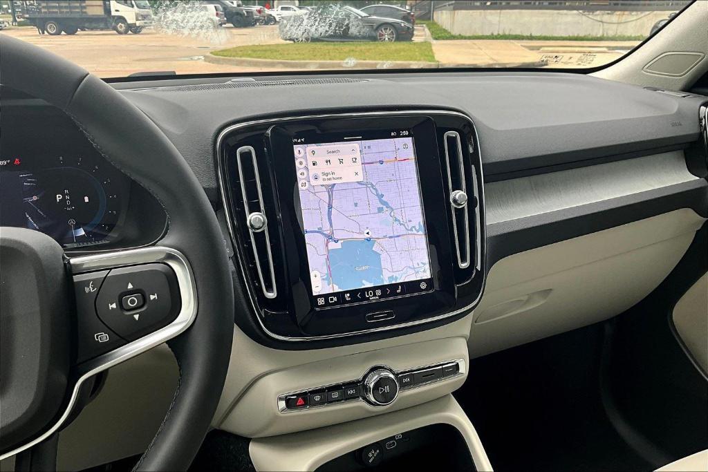 new 2025 Volvo XC40 car, priced at $51,785