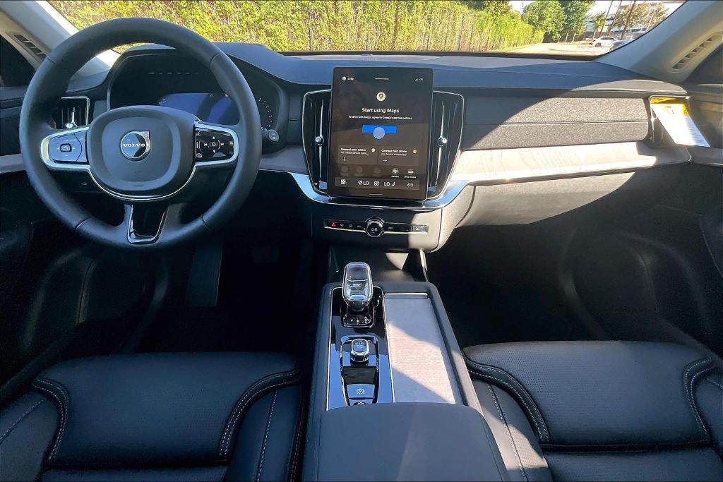 new 2026 Volvo XC90 car, priced at $72,675