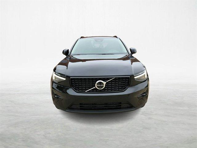 new 2024 Volvo XC40 car, priced at $45,550