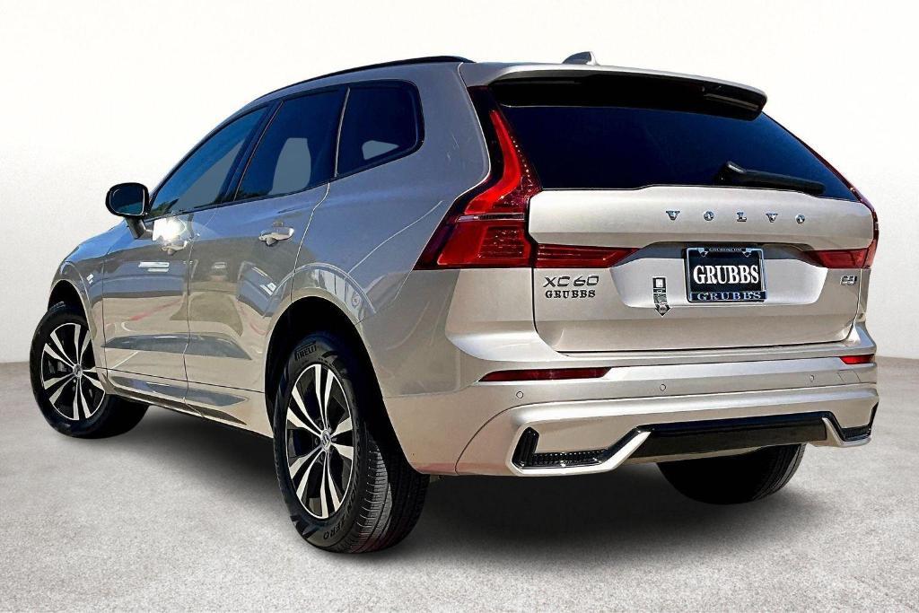 used 2025 Volvo XC60 car, priced at $31,370