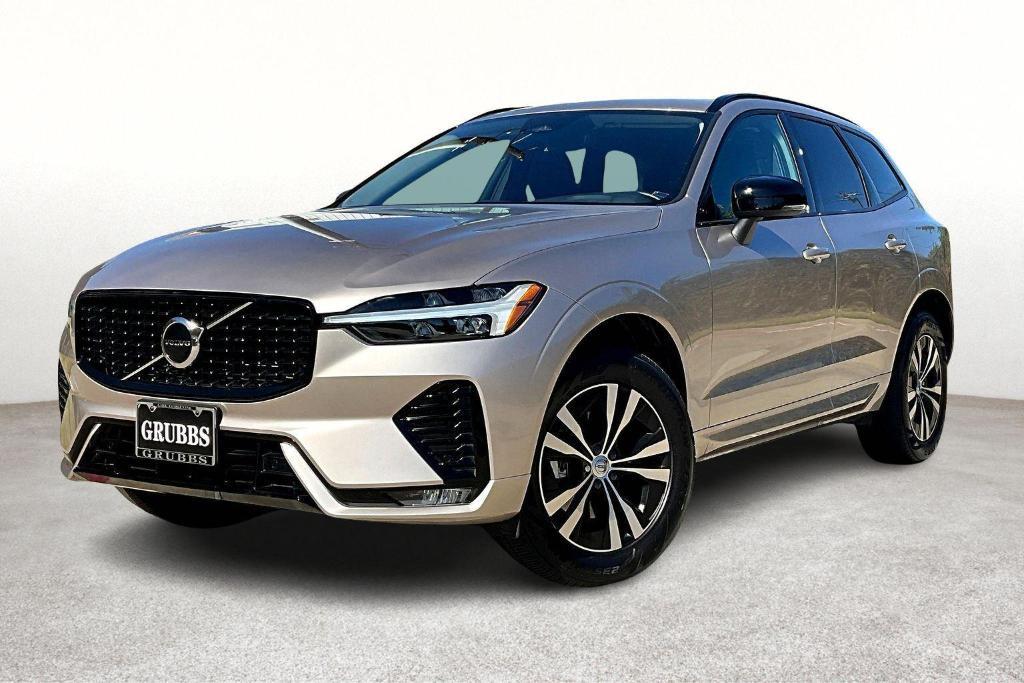 used 2025 Volvo XC60 car, priced at $31,370