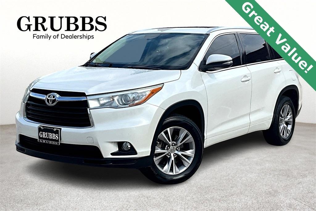 used 2015 Toyota Highlander car, priced at $17,671