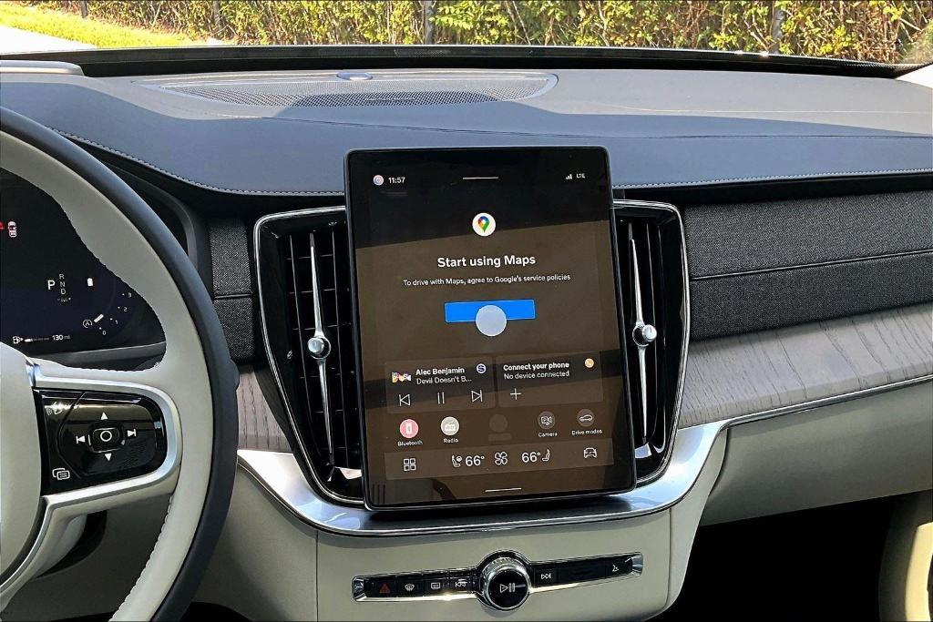 new 2026 Volvo XC90 car, priced at $75,155