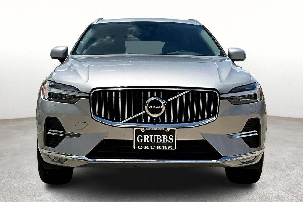 used 2023 Volvo XC60 car, priced at $33,891