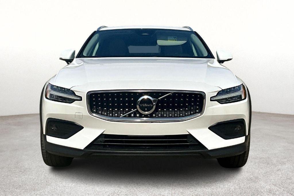 used 2023 Volvo V60 Cross Country car, priced at $39,938