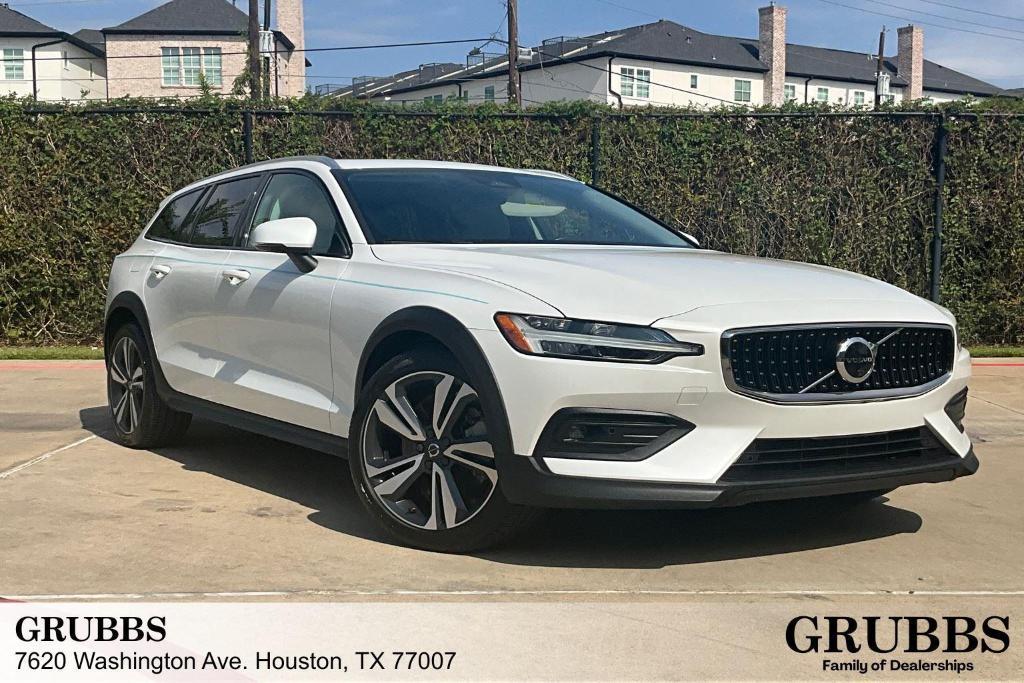 used 2023 Volvo V60 Cross Country car, priced at $39,287