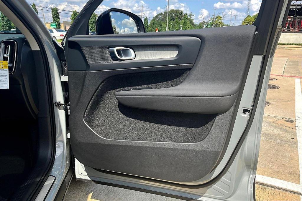 new 2026 Volvo XC40 car, priced at $50,150