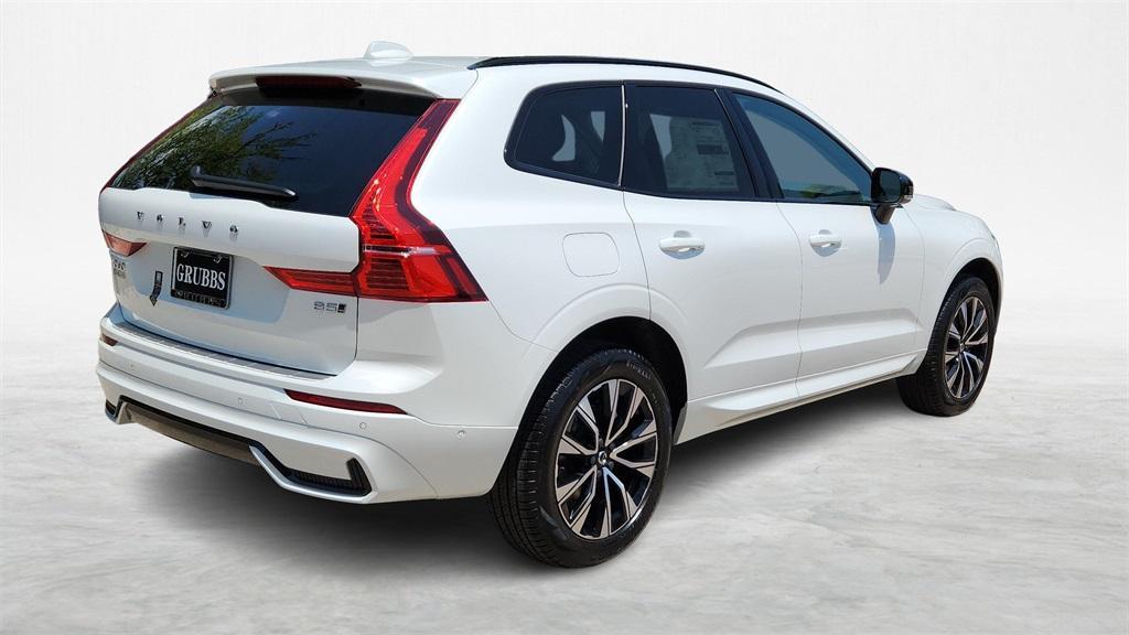 new 2024 Volvo XC60 car, priced at $48,211
