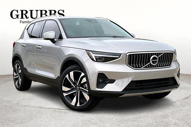 new 2024 Volvo XC40 car, priced at $48,339