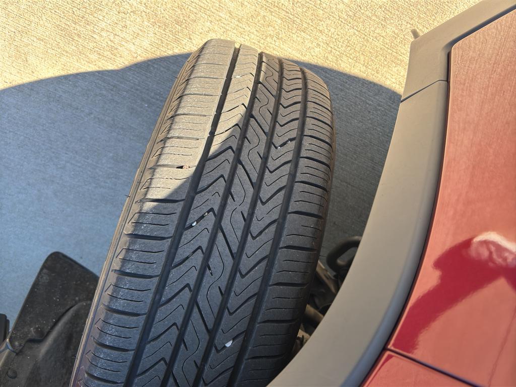 used 2019 Jeep Cherokee car, priced at $13,990