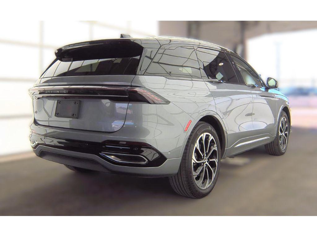 used 2024 Lincoln Nautilus car, priced at $57,457
