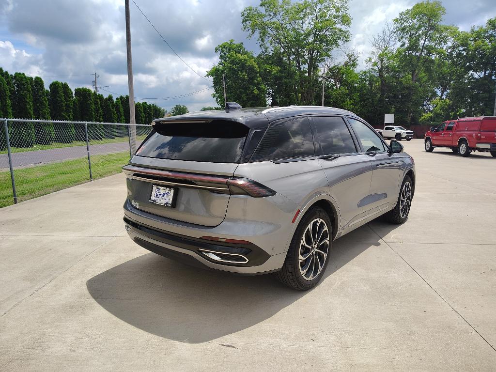 used 2024 Lincoln Nautilus car, priced at $57,457