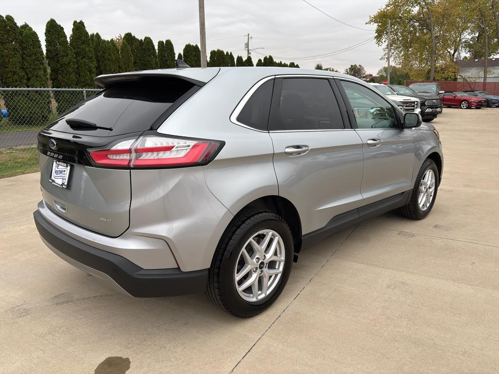 used 2024 Ford Edge car, priced at $30,589