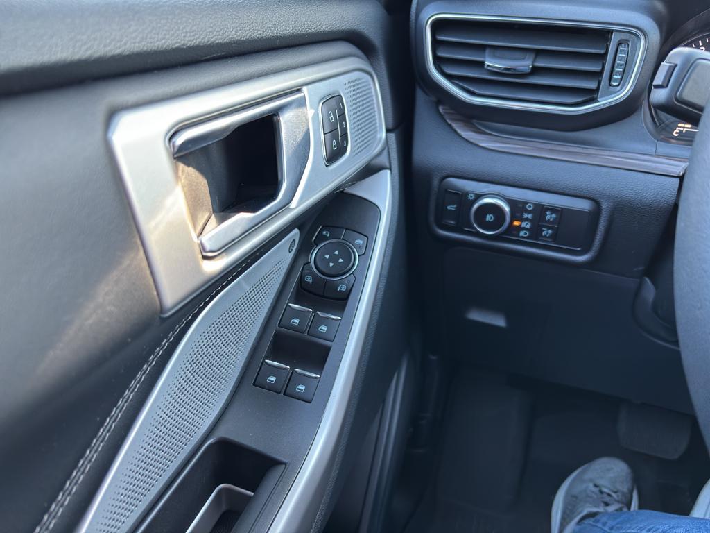 used 2023 Ford Explorer car, priced at $40,591