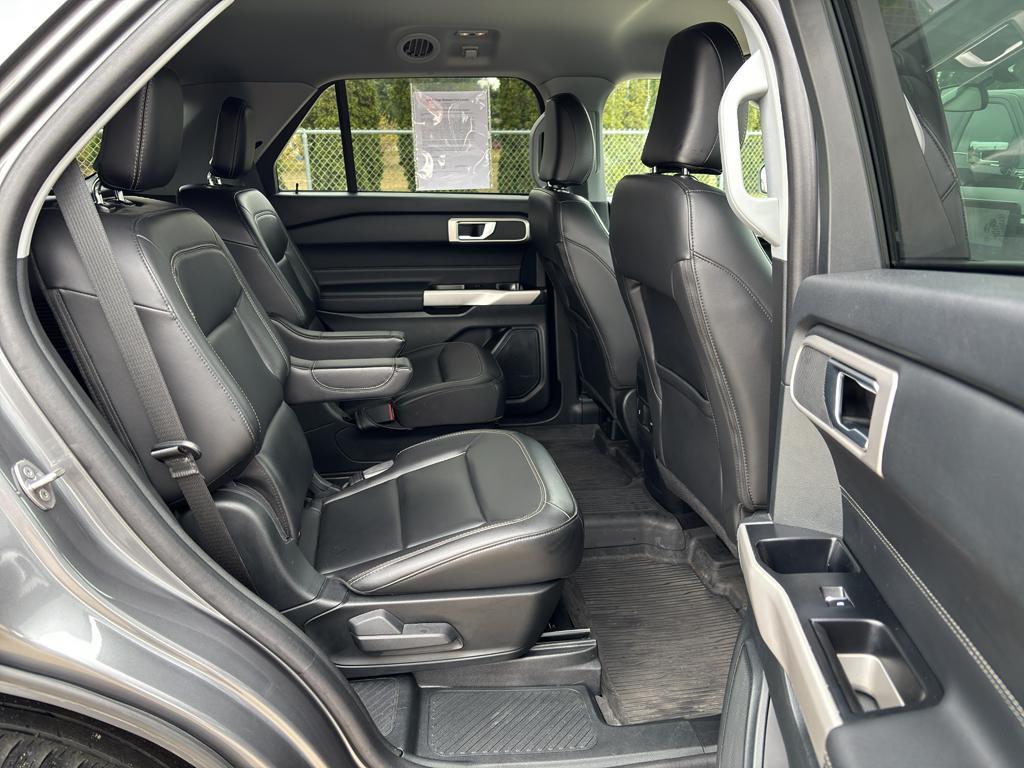 used 2024 Ford Explorer car, priced at $32,991