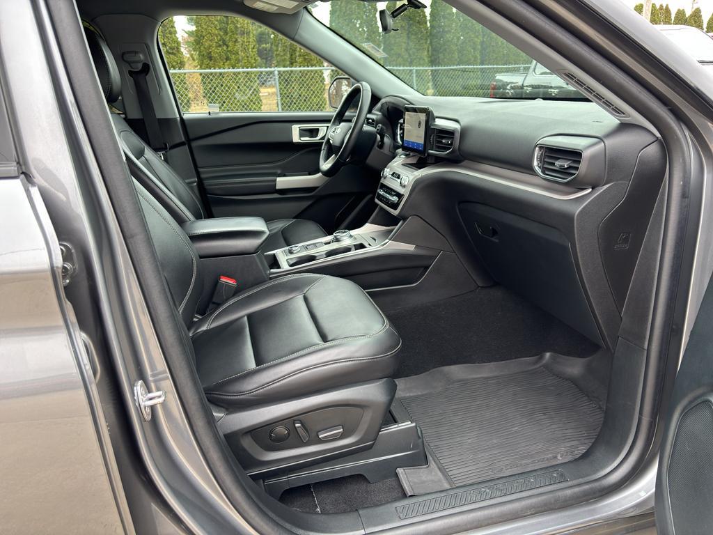 used 2024 Ford Explorer car, priced at $32,991