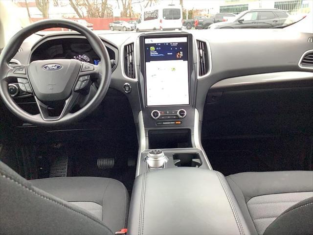 used 2024 Ford Edge car, priced at $29,291