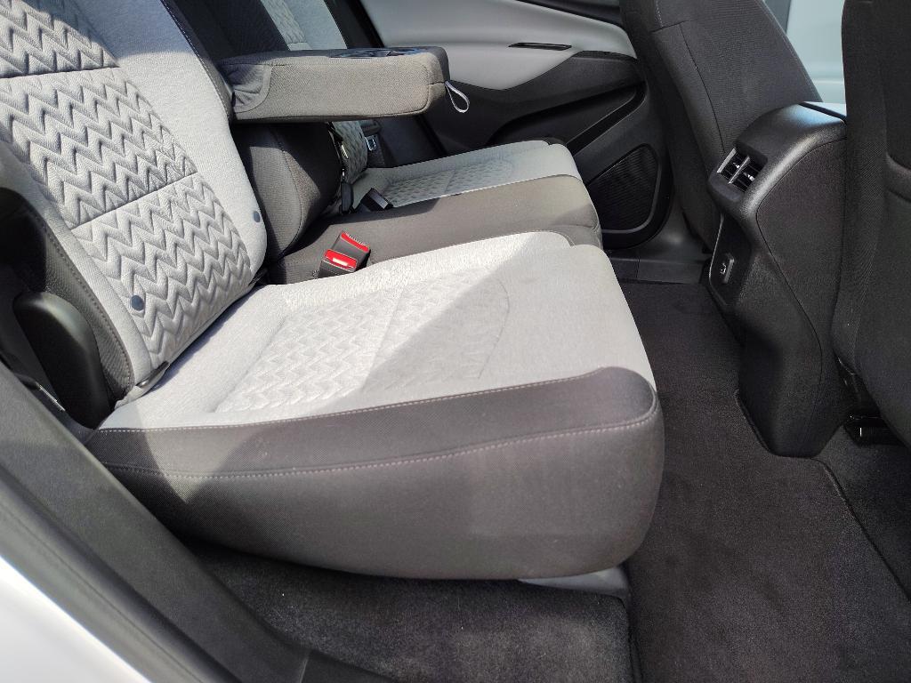 used 2023 Chevrolet Equinox car, priced at $25,599