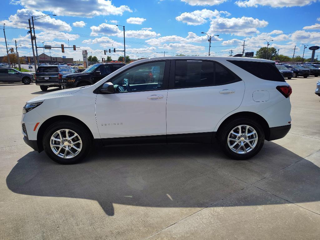 used 2023 Chevrolet Equinox car, priced at $25,599