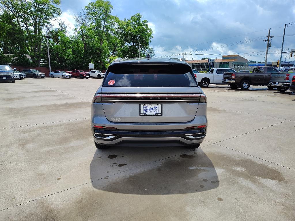 used 2024 Lincoln Nautilus car, priced at $56,396
