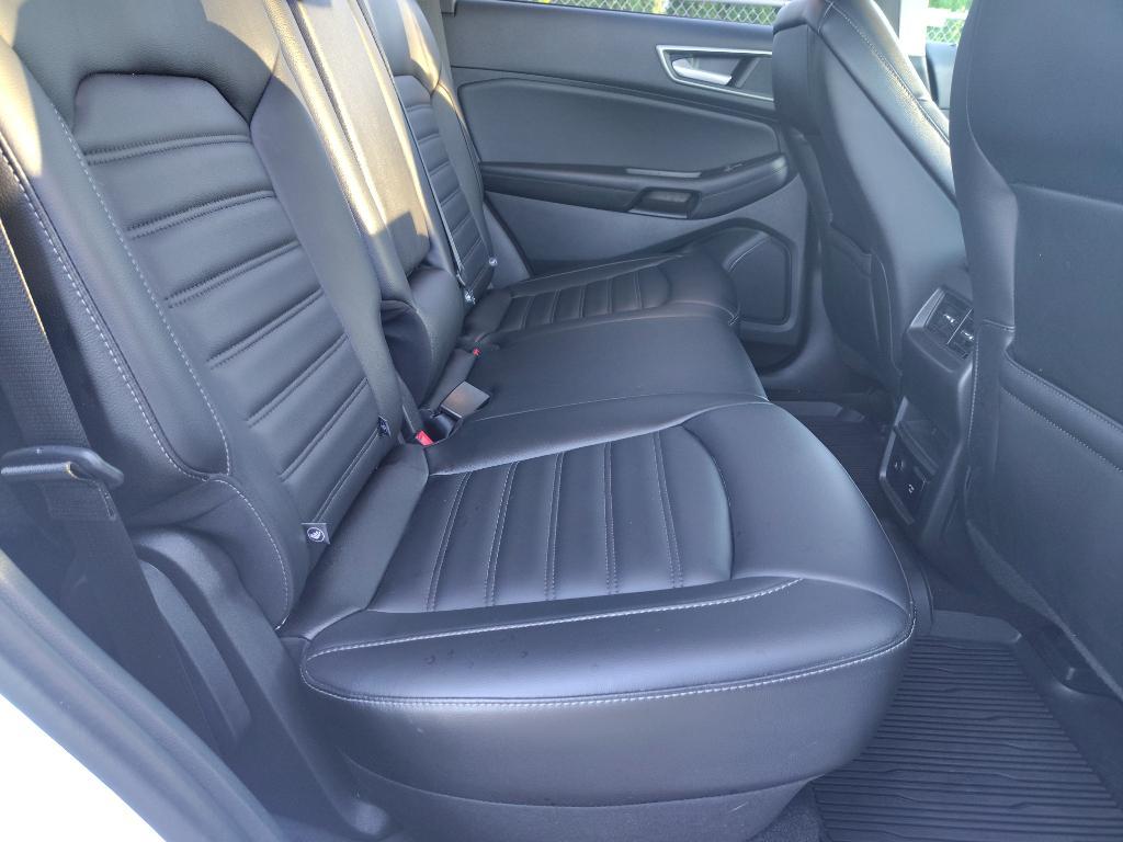 used 2024 Ford Edge car, priced at $29,990