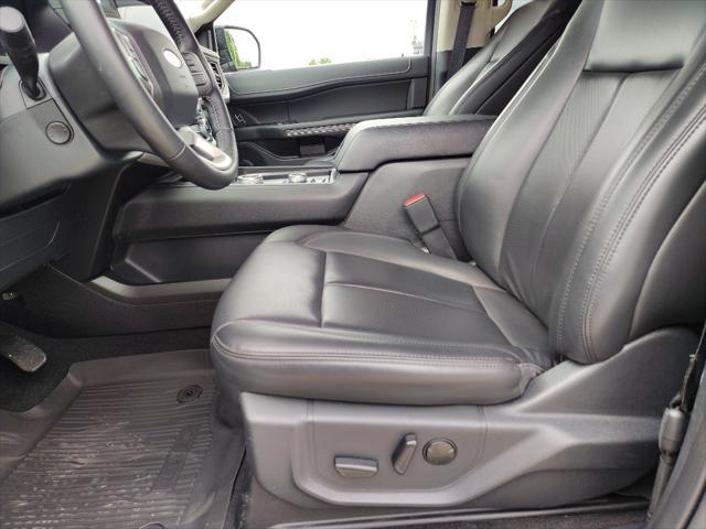 used 2024 Ford Expedition car, priced at $58,396