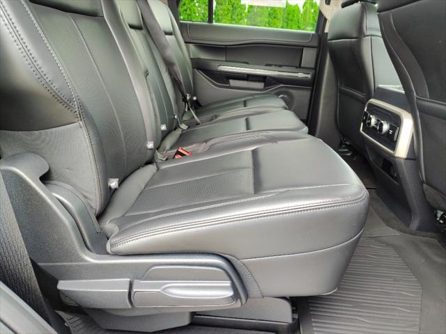 used 2024 Ford Expedition car, priced at $58,396