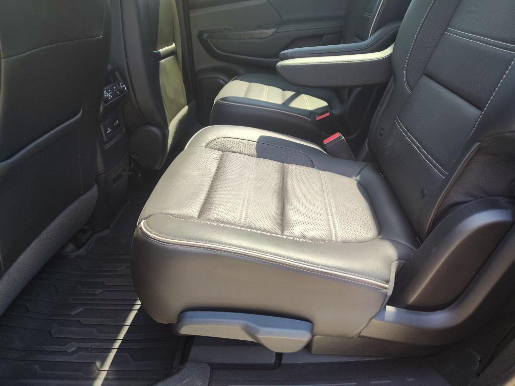 used 2020 GMC Acadia car