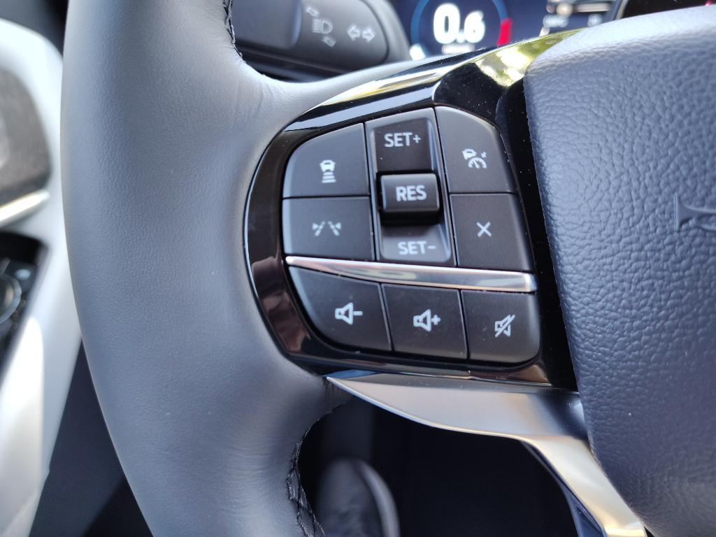 new 2025 Ford Explorer car, priced at $61,800