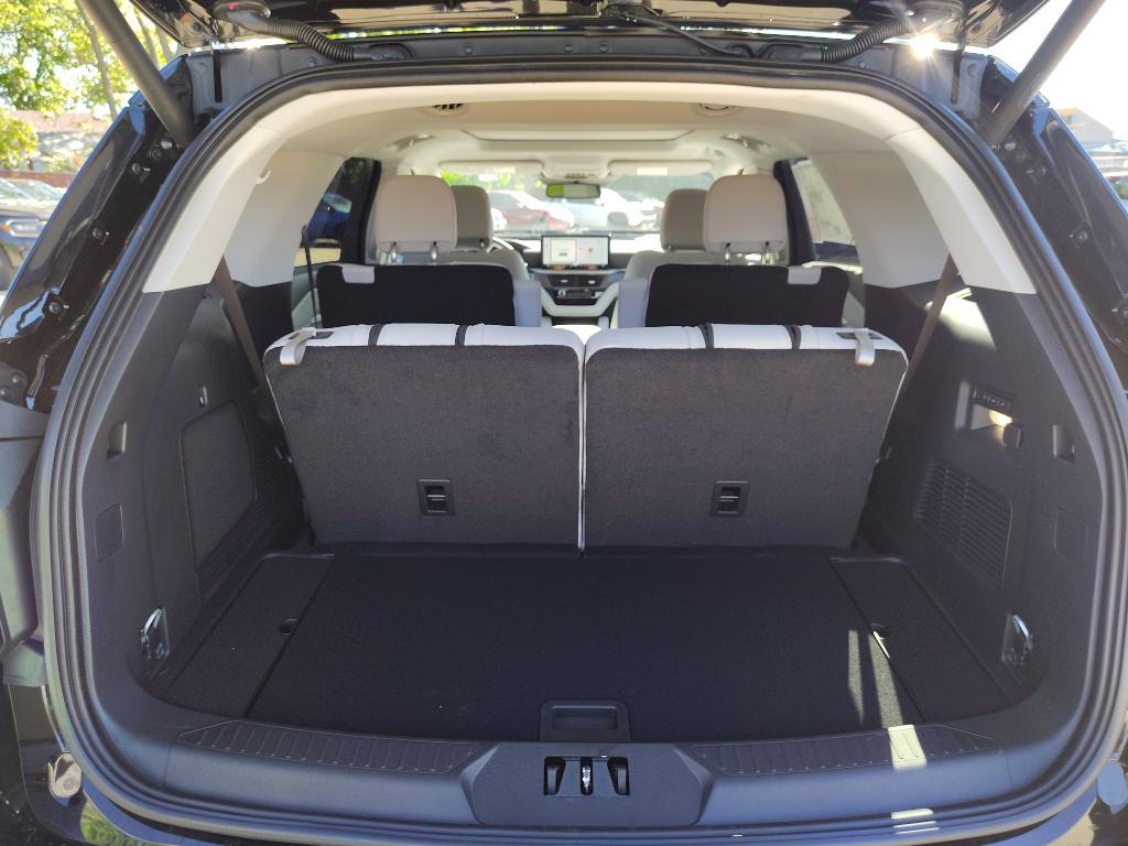 new 2025 Ford Explorer car, priced at $61,800