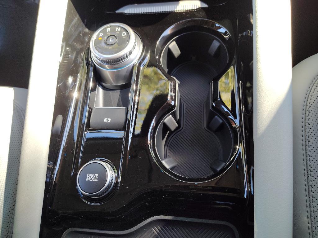 new 2025 Ford Explorer car, priced at $61,800